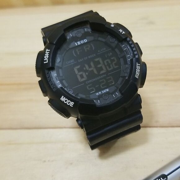 IZOD Sports Watch and TUL pen - Picture 2 of 8